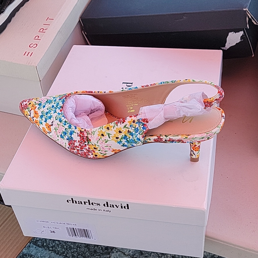 Shoes - Picture 2 of 2